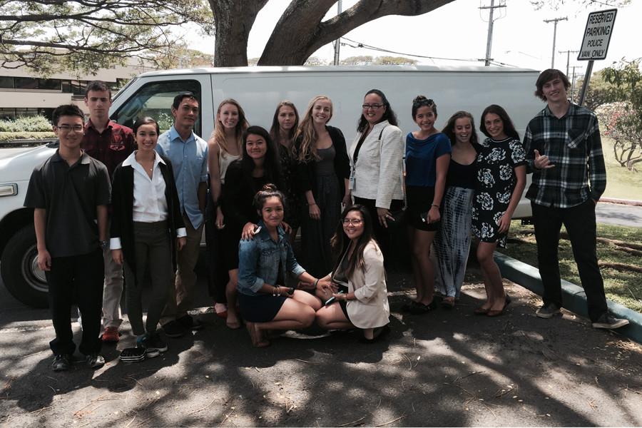 The+juniors+and+seniors+Seabury+Hall%27s+Introduction+to+Law+class+met+with+local+law+officials+on+a+recent+field+trip.+