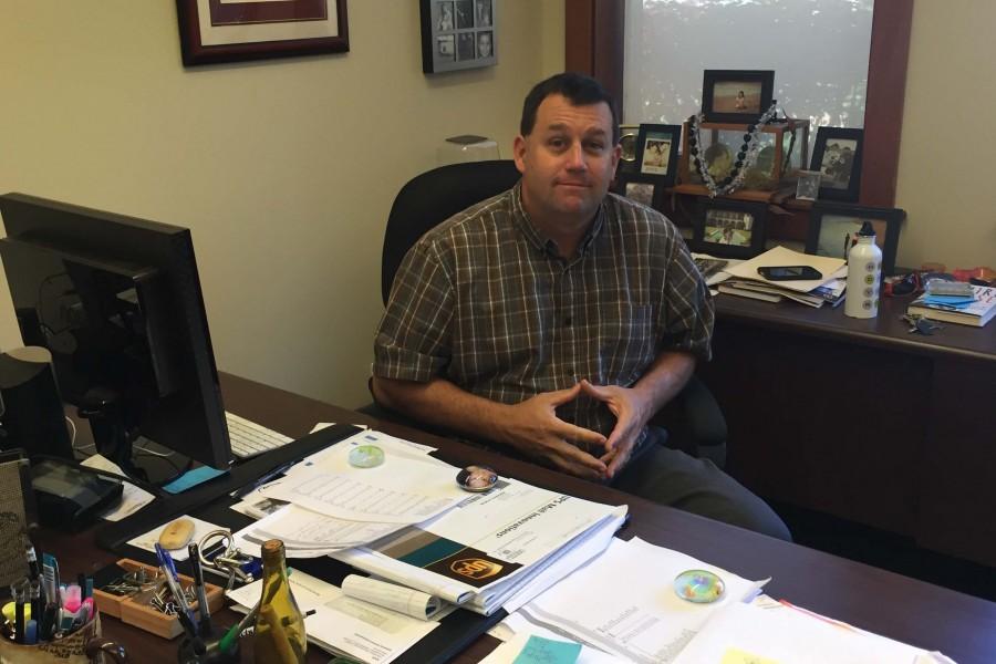 Mr. Scott Winham serves as the head of Seabury Hall's upper school